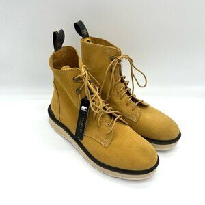 NWTOB Sorel Hi-Line Lace Boot- Women’s Size 9